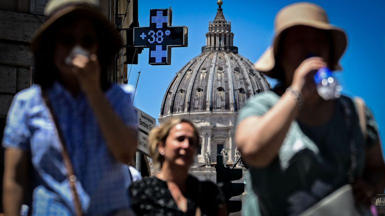46° en Espagne, 28° en mer Méditerranée : la canicule s'intensifie dans le sud de l'Europe