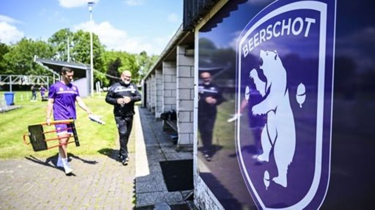 La Commission des licences lève l’interdiction de transferts du Beerschot