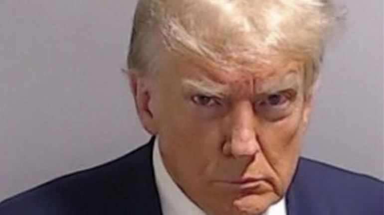 La campagne de Trump affirme avoir levé 7,1 millions de dollars depuis sa photo judiciaire