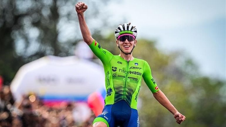 Mondiaux de cyclisme : Tadej Pogacar s’offre un nouveau titre en solitaire, Remco Evenepoel 2e au terme d’une course folle