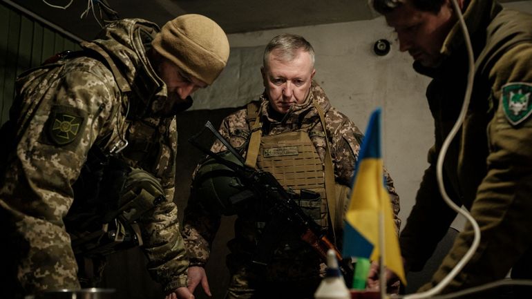 Guerre en Ukraine : les troupes russes avancent près de Bakhmout et à Vougledar, selon un responsable prorusse