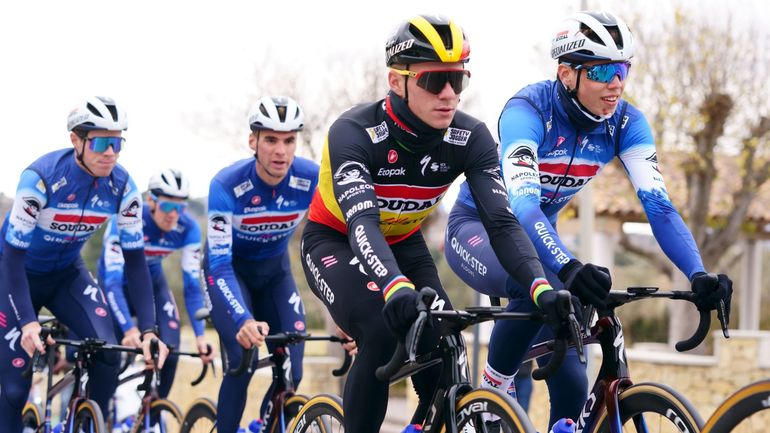 Remco Evenepoel rêve d'une étape et d'un maillot jaune pour son premier Tour de France : "Le général, on verra le 21 juillet !"