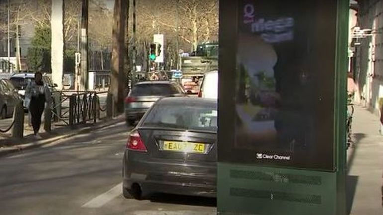 Bruxelles : la Région veut éteindre les publicités lumineuses pendant la nuit partout dans la capitale