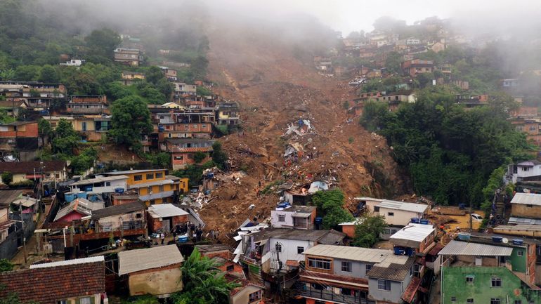 Inondations près de Rio : le bilan grimpe à près d'une centaine de décès
