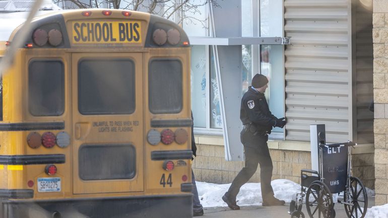 Etats-Unis : un élève tué et un autre blessé lors d'une nouvelle fusillade dans une école du Minnesota