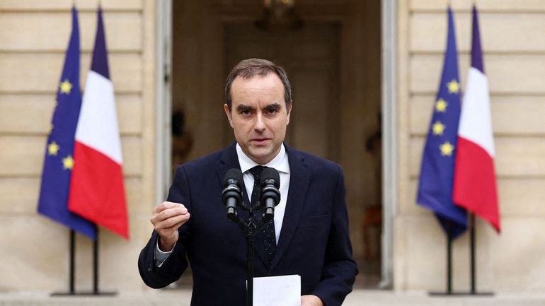 France : le Premier ministre sortant Sébastien Lecornu cible le président du parti Les Républicains Bruno Retailleau dans son discours