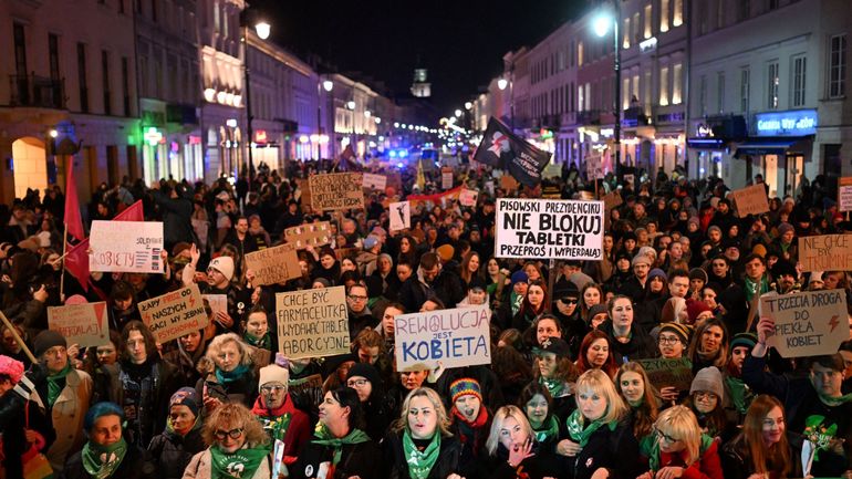 Pologne : rejet d'une proposition de loi sur la décriminalisation de l'aide à l'avortement