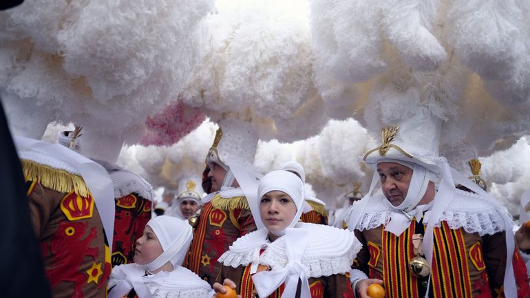 Le carnaval de Binche fait son grand retour après deux années d'absence