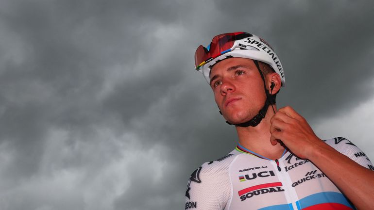 Giro 2023 – Remco Evenepoel était-il obligé d’abandonner ? Voici ce que dit le règlement