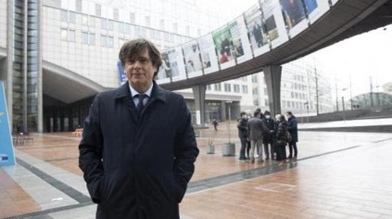 La levée d'immunité parlementaire a été suspendue pour Puigdemont, Comín et Ponsatí