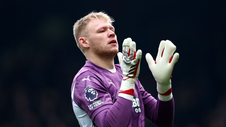 Le gardien de Southampton Aaron Ramsdale a joué avec… un gant à quatre doigts ce dimanche