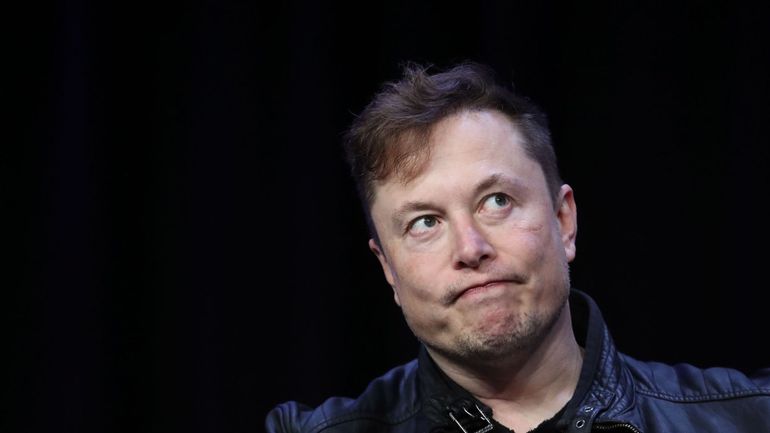 Elon Musk veut finaliser l'acquisition de Twitter vendredi, selon Bloomberg