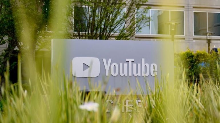 YouTube va deviner l'âge des utilisateurs grâce à l'IA