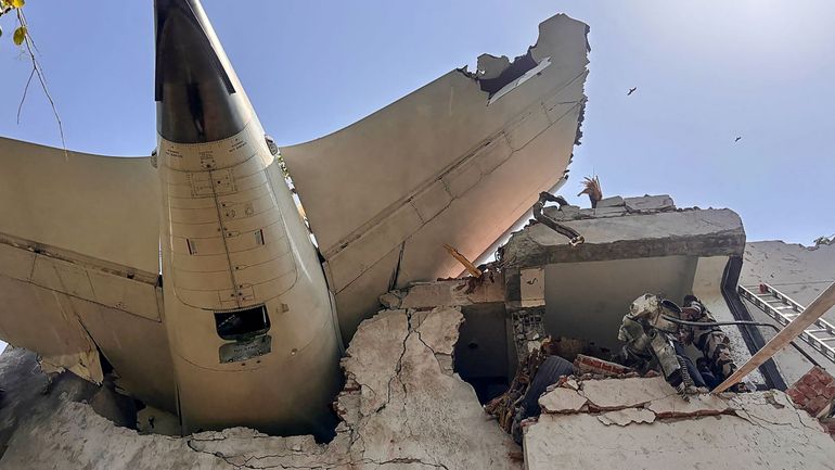 Crash d'un avion à Ahmedabad : l'Inde ordonne une inspection des interrupteurs d'alimentation en carburant des Boeing