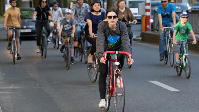 Plus de cyclistes, plus de femmes, plus d'électrique : les constats du dernier Observatoire du vélo à Bruxelles