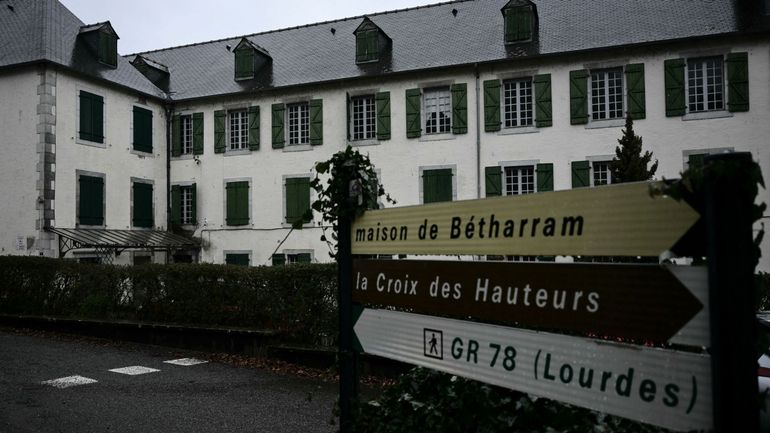 Bétharram : une affaire d'agressions sexuelles dans une école catholique qui fait vaciller le Premier ministre français