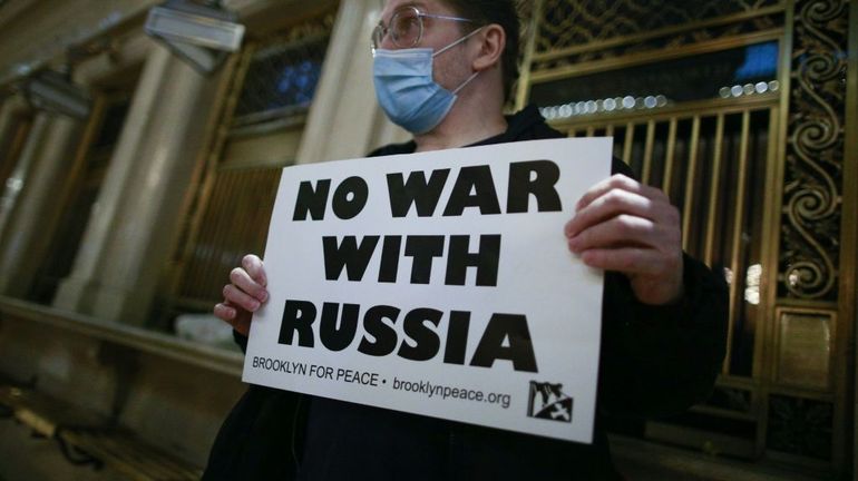 Face à Moscou, Kiev appelle l'Occident à soutenir le 