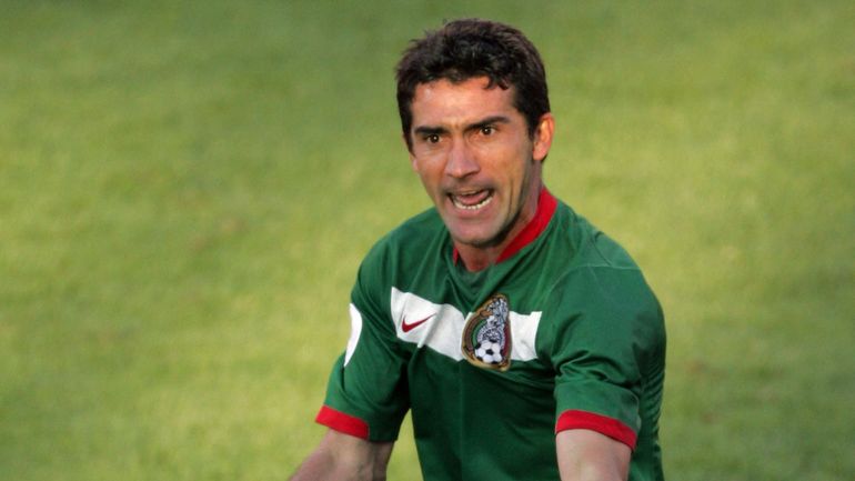 L'ex-international mexicain Omar Bravo arrêté pour agressions sexuelles sur mineure