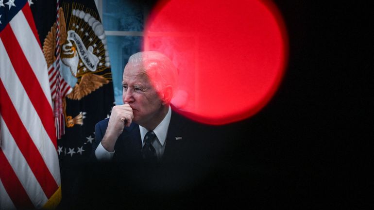 Un an après l'assaut du Capitole, Biden va 
