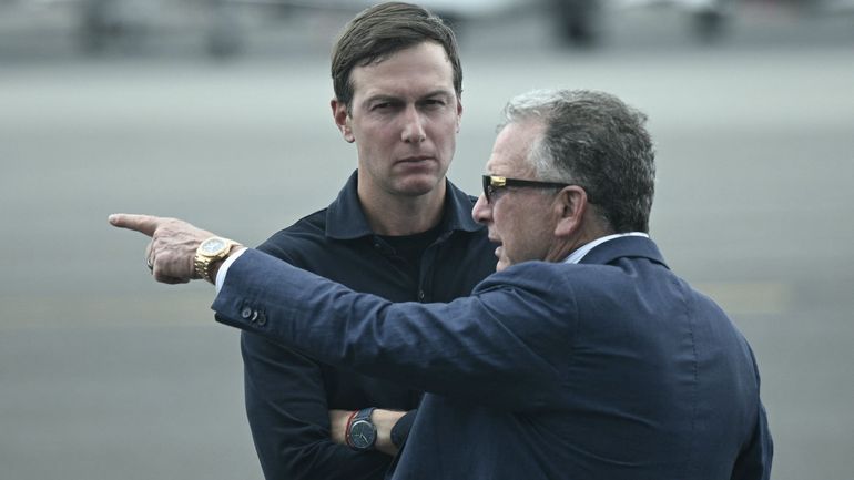 Trump envoie son émissaire pour le Moyen-Orient, et son gendre, en Egypte pour finaliser la libération des otages