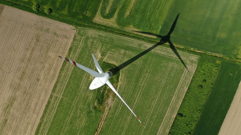 Bientôt davantage d'éoliennes près des aéroports et installations aéroportuaires, propose Skeyes