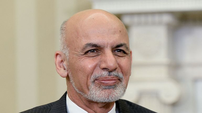 Afghanistan : l'ex-président Ashraf Ghani n'a probablement pas fui Kaboul avec des millions de dollars