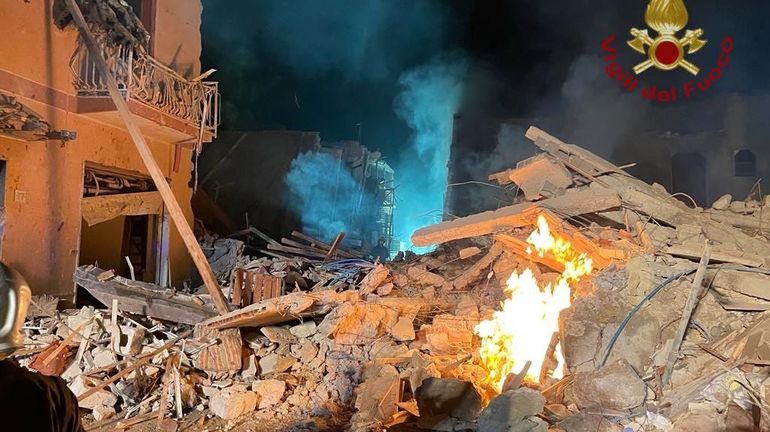 Effondrement d'un immeuble en Sicile : une personne décédée, encore huit disparus
