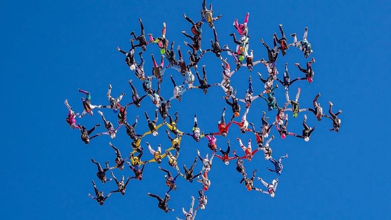 Magali Braff, la directrice de LuxFly, bat un record du monde féminin de parachutisme aux États-Unis