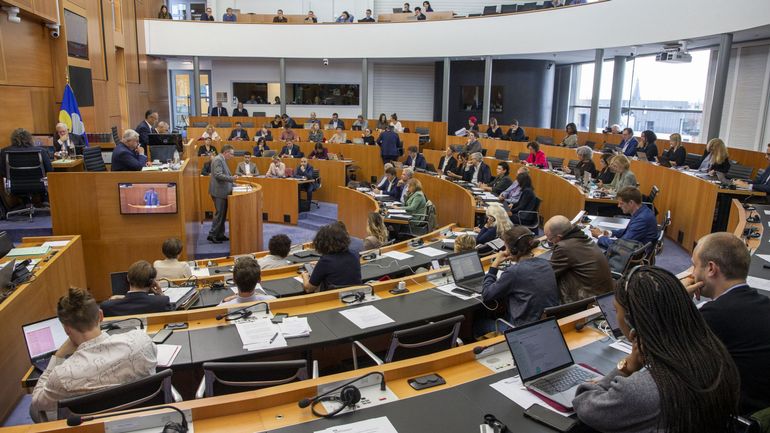 Parlement bruxellois : la proposition d'ordonnance MR sur la neutralité des fonctionnaires rejetée en commission