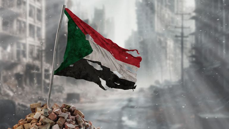Guerre au Soudan : après une longue accalmie, la région de Khartoum, contrôlée par l'armée, en proie à des attaques de drones