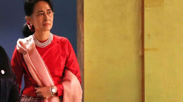 Birmanie: Aung San Suu Kyi transférée de sa prison à un bâtiment gouvernemental
