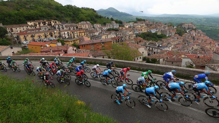 Direct commenté - Tour de Suisse : une 3e étape qui va se jouer au sommet de la montée de Villars-sur-Ollon