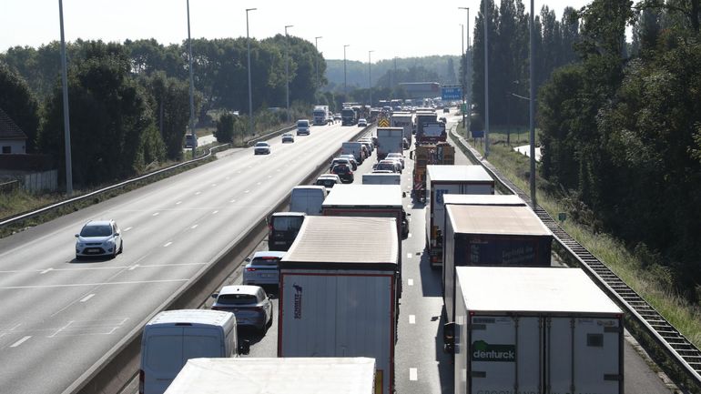 Les camions ont moins roulé cette année à cause de la guerre en Ukraine et des sanctions économiques
