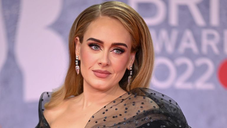 Adele rafle trois récompenses aux Brit Awards