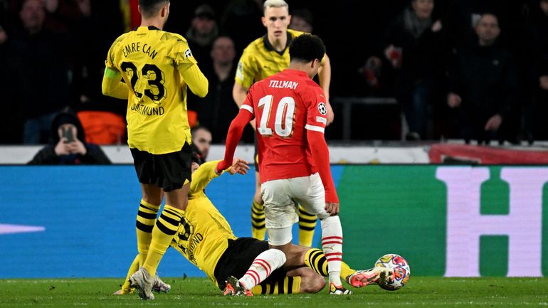 Mats Hummels fulmine après le penalty accordé au PSV : 