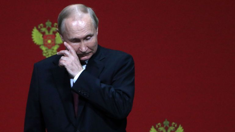 Guerre en Ukraine : Poutine vacille-t-il ? Le maître du Kremlin poussé dans le dos afin d'accepter l'offre de reddition proposée par Kiev ?
