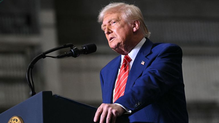 Les plans de licenciements massifs de Trump restent en suspens