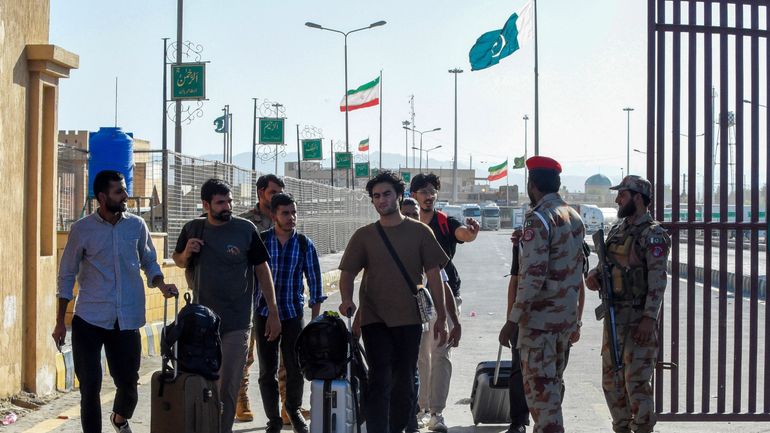 Guerre au Proche-Orient : de retour d'Iran, des Pakistanais racontent leurs 