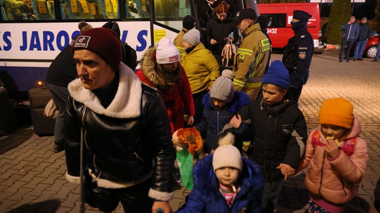 Guerre en Ukraine : le Royaume-Uni assouplit les conditions d'entrée pour les réfugiés ukrainiens