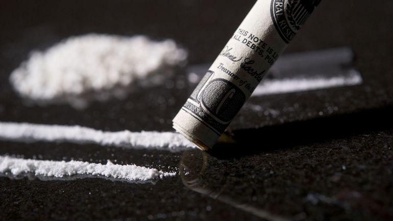 Vente et production légale de cocaïne au Canada : une stratégie à rebours de la 