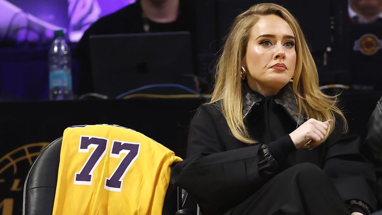 Adele aurait été approchée pour faire la mi-temps du Superbowl