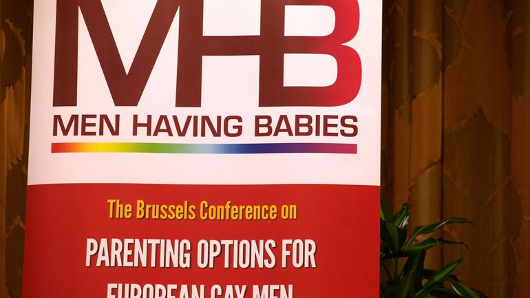 Bruxelles : une vingtaine de femmes ont manifesté contre la gestation pour autrui