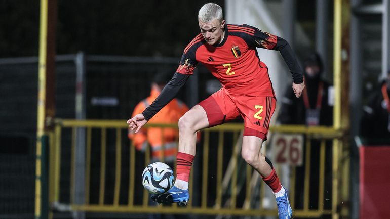 Il change de club mais jouera dans le même stade : Hugo Siquet débarque au FC Bruges