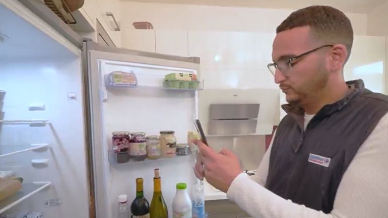 Vous faire livrer vos courses en votre absence, directement dans le frigo : l'expérience est en cours en France