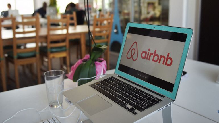 Airbnb à Bruxelles : le projet d'encadrement de l'hébergement manquera sa cible, estime le MR