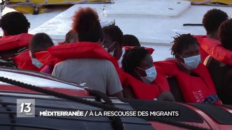 Asile et migration: la marine a sauvé 396 migrants au large des côtes tunisiennes