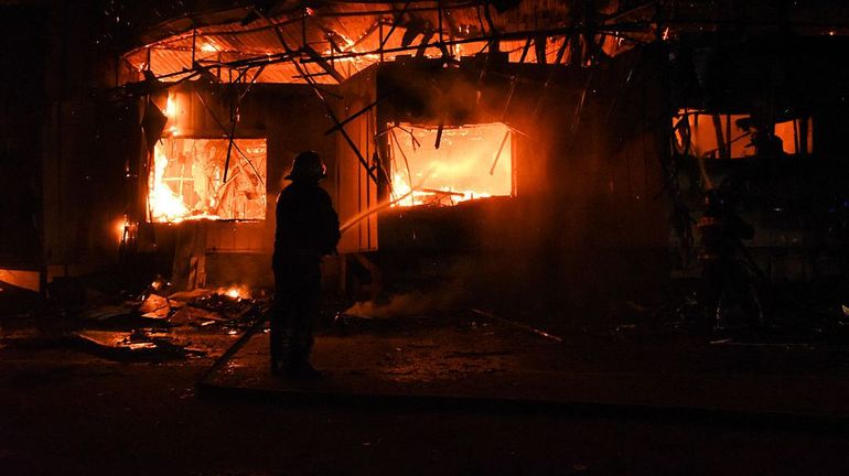 Guerre en Ukraine : les États-Unis stoppent la livraison de certaines armes à l'Ukraine, annonce la Maison-Blanche