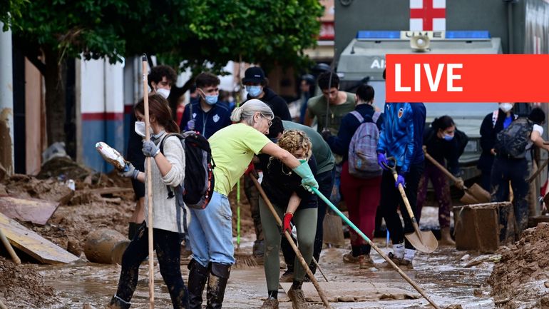 Direct  Inondations en Espagne : les habitants de Valence appelés à rentrer chez eux à la suite d'une 