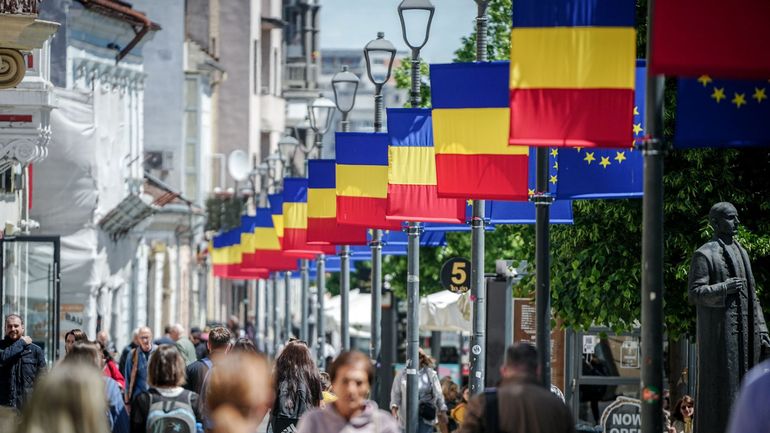 Séisme électoral en Roumanie : un prorusse contre une novice au second tour de la présidentielle au détriment du grand favori