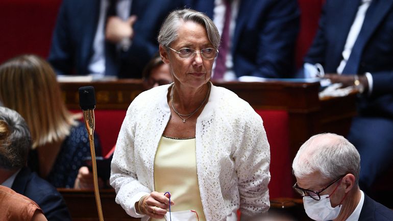 Gouvernement minoritaire en France : quels exemples suivre pour Élisabeth Borne ?
